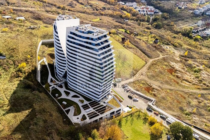 Apartament cu 3 camere decomandat în Zorilor