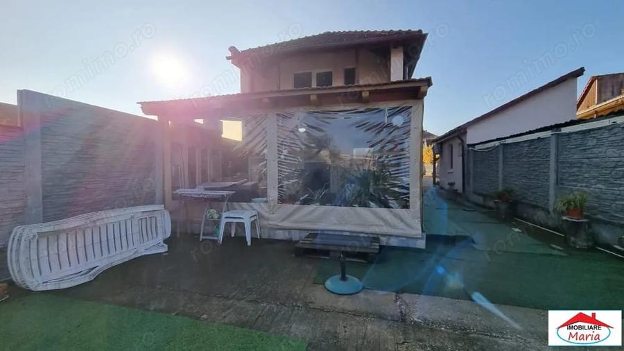 Casă cu 3 camere în Semicentral