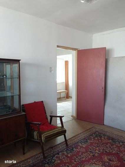 Apartament cu 3 camere în Morarilor