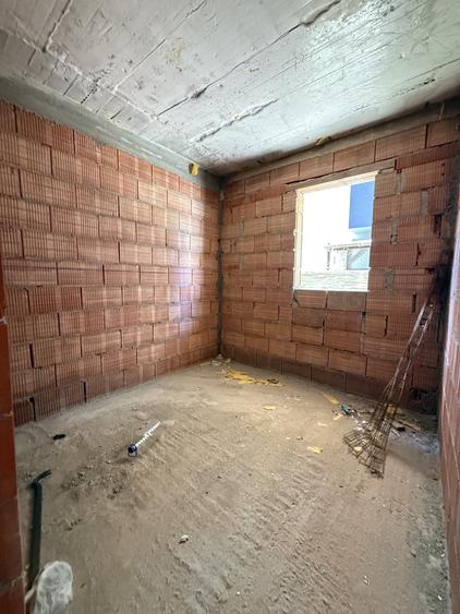 Apartament cu 3 camere în Giroc
