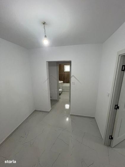Apartament cu 2 camere decomandat în Nicolina