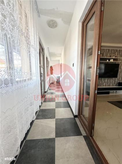 Casă cu 4 camere cu Teren 266 Mp în Valu lui Traian