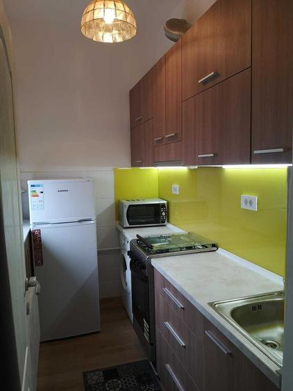 Garsonieră decomandată în Vatra Luminoasă