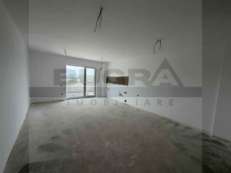Apartament cu 3 camere semidecomandat în Iris