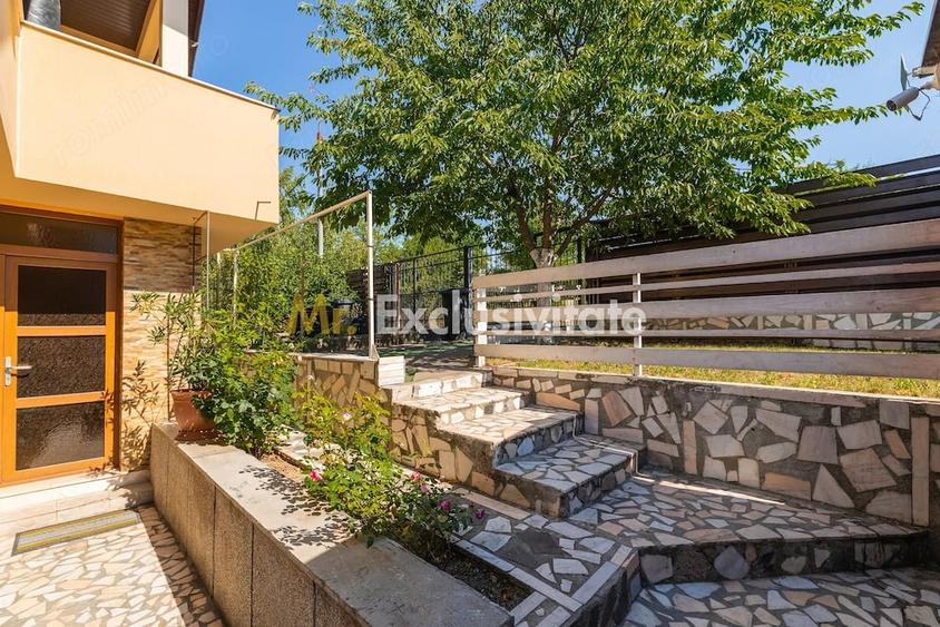 Casă cu 4 camere cu Teren 265 Mp în Prundu