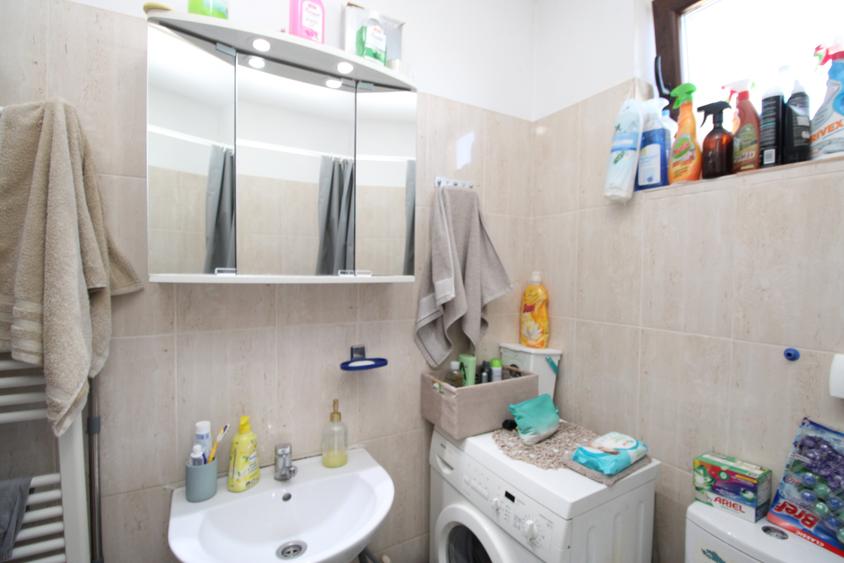Apartament cu 2 camere semidecomandat în Bragadiru