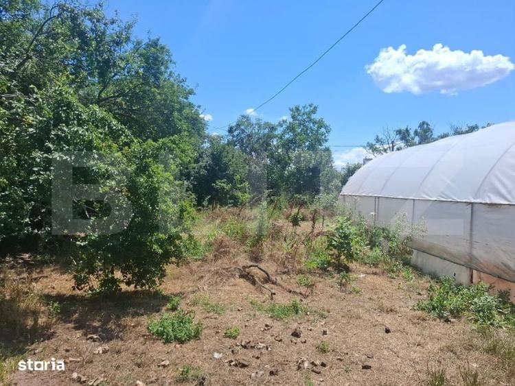 Casă cu 4 camere în Costești