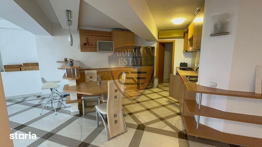 Apartament cu 3 camere decomandat, mobilat în Delfinariu