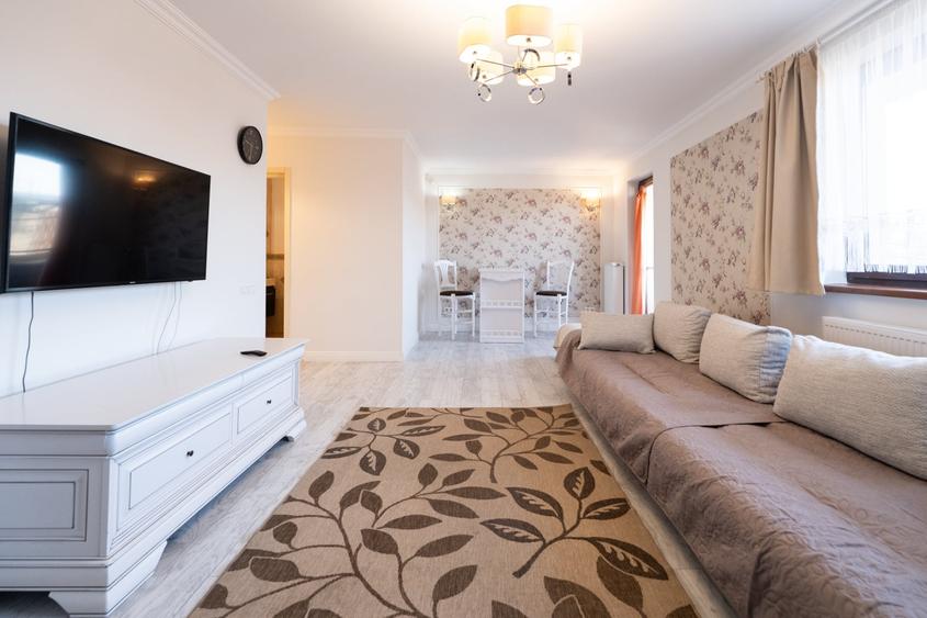 Apartament cu 4 camere decomandat, mobilat în Baciu