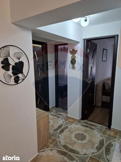 Apartament cu 3 camere de inchiriat - 2