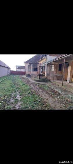 Casă cu 6 camere cu Teren 3000 Mp în Chesinț