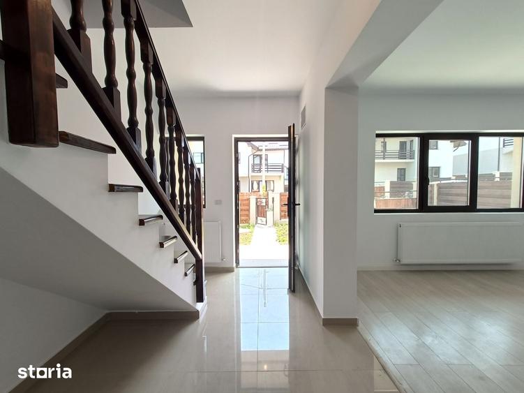Casă cu 4 camere cu Teren 270 Mp în Valea Lupului