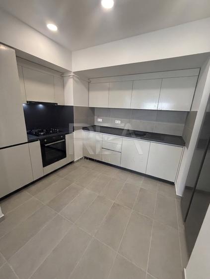 Apartament cu 2 camere semidecomandat, mobilat în Ghencea