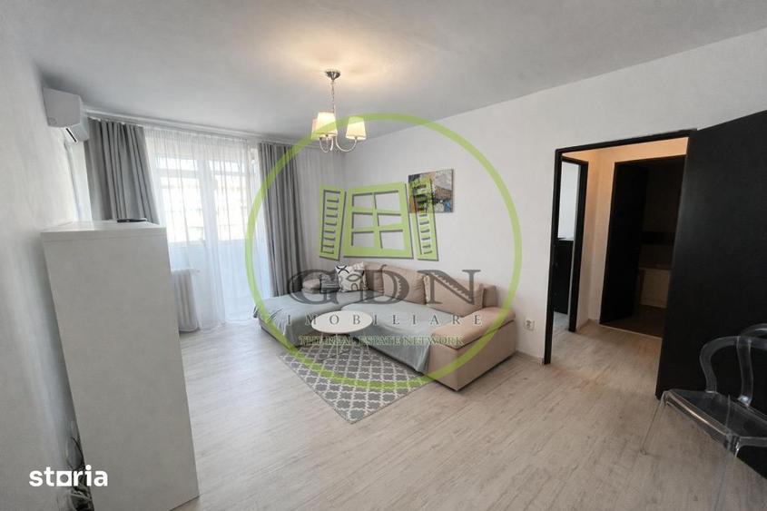 Apartament cu 2 camere decomandat, mobilat în Gara de Nord