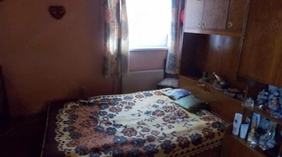 Apartament cu 2 camere decomandat în Terezian