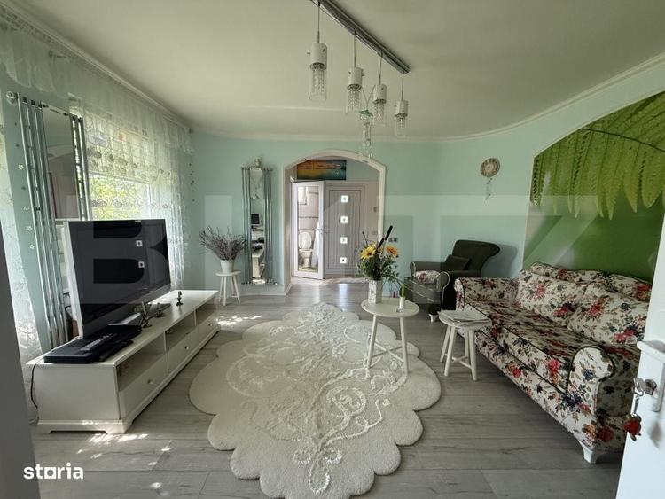 Casă cu 4 camere în Mărginenii de Sus