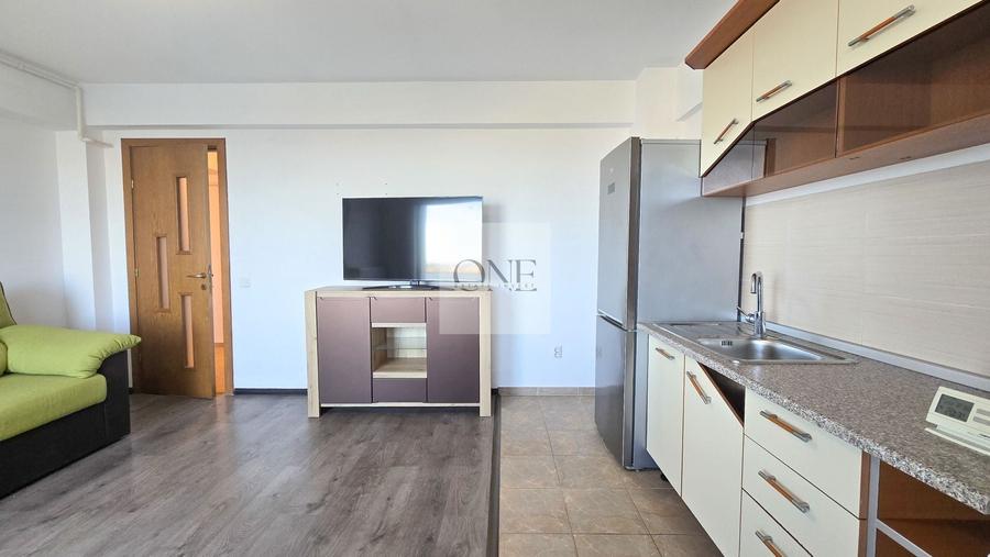 Apartament cu 2 camere decomandat, mobilat în Tractorul
