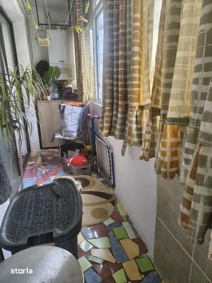 Apartament cu 2 camere decomandat în Școlilor