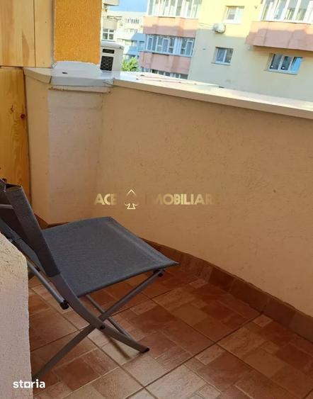 Apartament cu 3 camere, mobilat în Nerva Traian