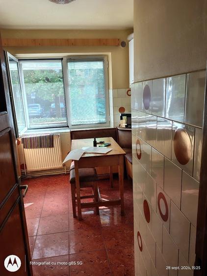 Apartament cu 3 camere decomandat în Nord
