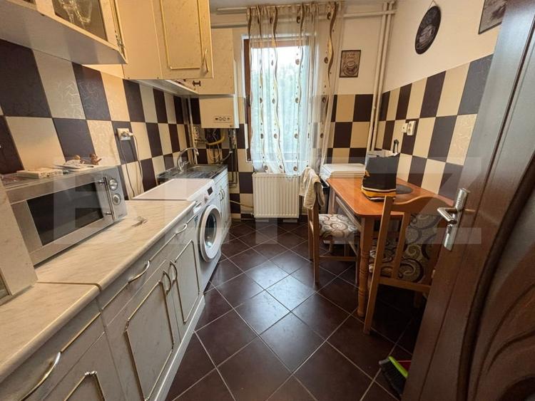 Apartament cu 2 camere semidecomandat, mobilat în Tudor Vladimirescu