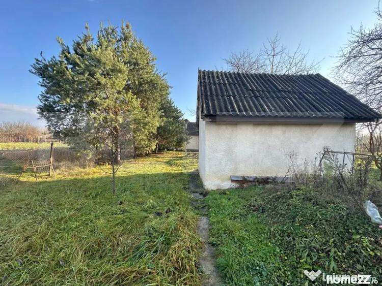 Teren de 2366 mp, în Bercu Roșu