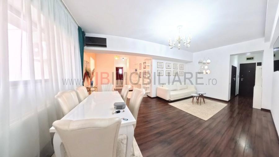 Apartament cu 2 camere semidecomandat, mobilat în Decebal