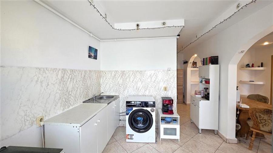 Apartament cu 2 camere decomandat în Triaj