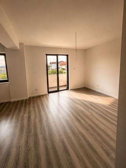 Apartament cu 2 camere decomandat în Parc Zăvoi