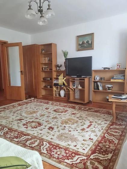 Apartament de inchiriat cu 3 camere - Calea Calarasilor (Universitatea Hyperion) - 2