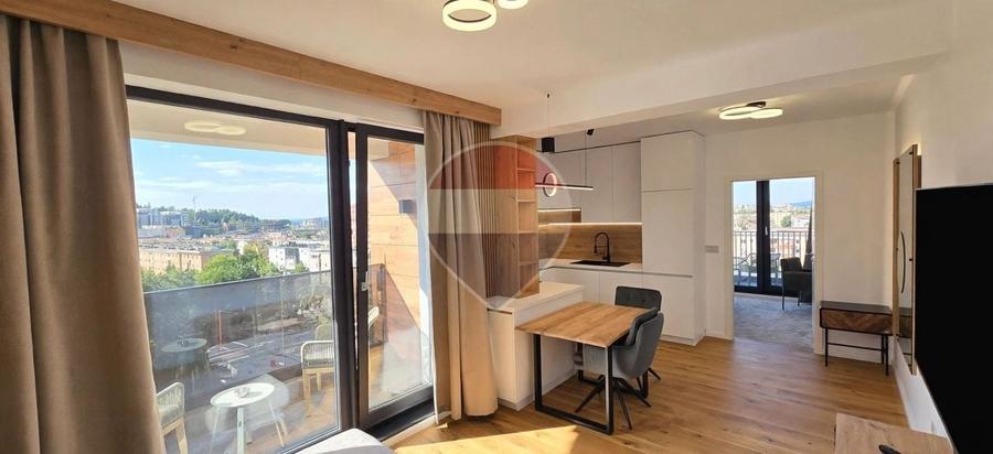 Apartament cu 2 camere decomandat, mobilat în Răcădău