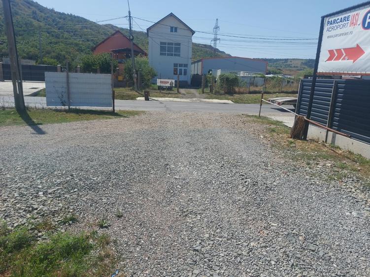 Teren de 7500 mp, în Tomești