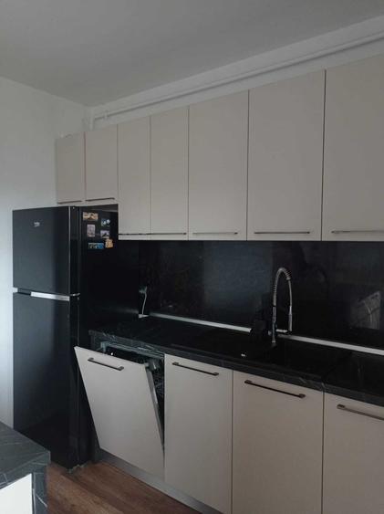 Apartament cu 2 camere semidecomandat în Florești