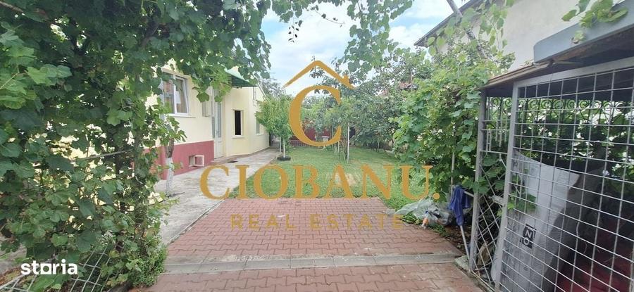 Casă cu 4 camere în Popoveni