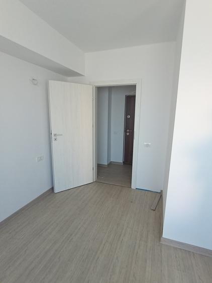 Apartament cu 2 camere decomandat în Tomis Plus