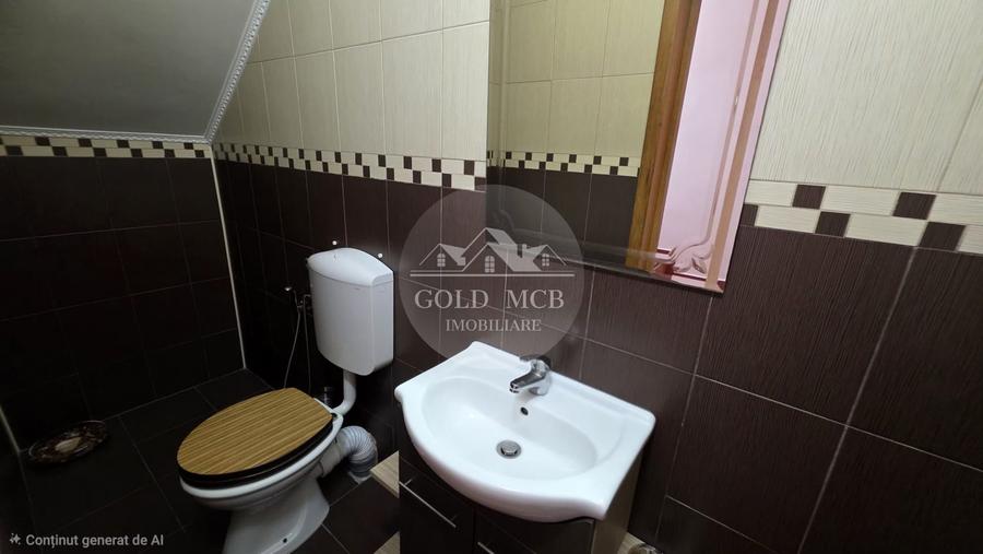 Casă individuală cu 6 camere cu Canalizare în Colentina
