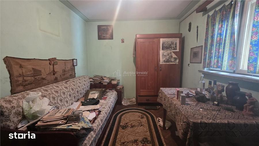 Casa P+E+beci, teren 168 mp, pretabila - locuinta, cabinete - Puskin - 1