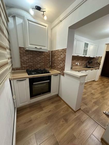 Apartament cu 2 camere decomandat, mobilat în Gorjului