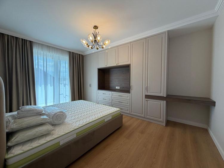 Duplex cu 3 camere cu Canalizare în Moșnița Nouă