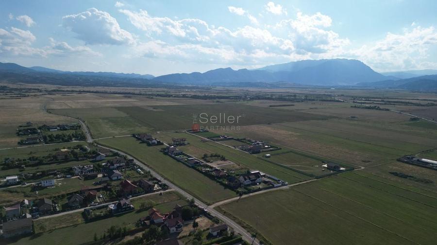 Teren Construcții intravilan de 1000 mp, în Glăjărie