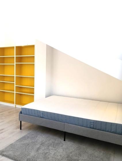 Apartament cu 4 camere decomandat în Sisești