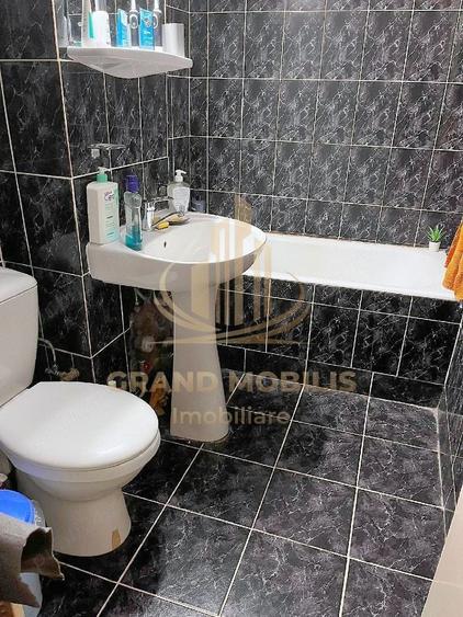 Apartament cu 2 camere semidecomandat, mobilat în Olimpia-Stadion
