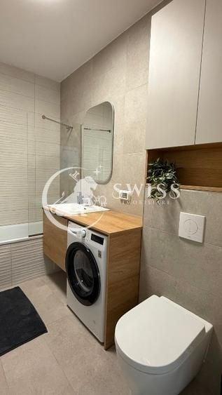 Apartament cu 2 camere semidecomandat, mobilat în Central