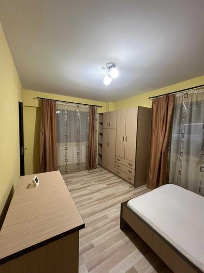 Garsonieră decomandată în Cug