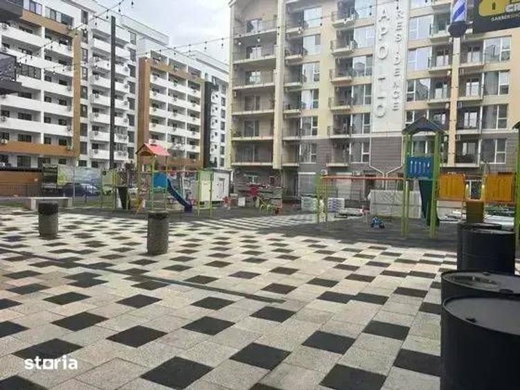 Spațiu comercial, de 84 mp, în Central