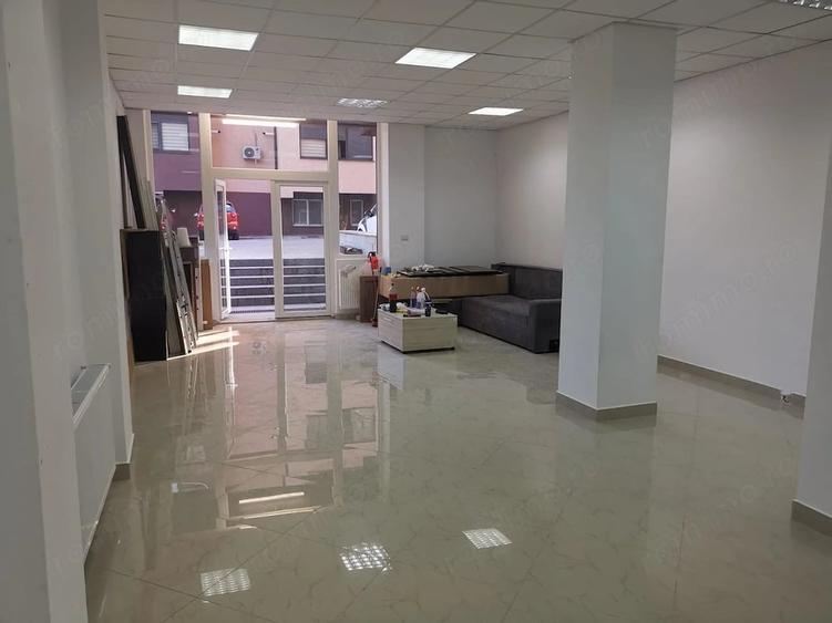 Spațiu comercial, de 69 mp, în Chiajna