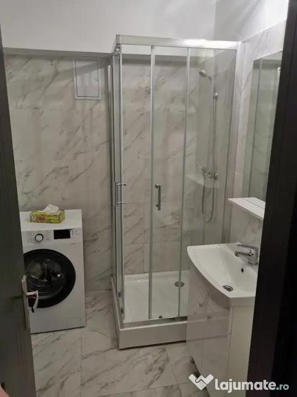 Garsonieră decomandată în Spitalul Județean