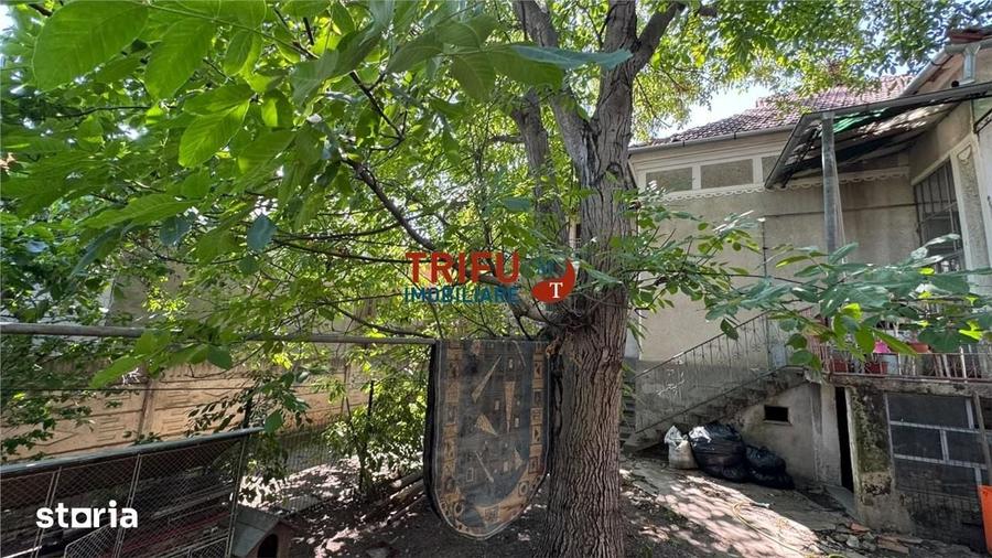 Casă cu 4 camere cu Teren 602 Mp în Central