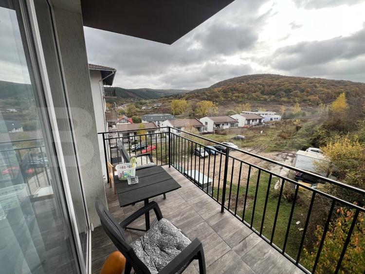 Apartament cu 3 camere semidecomandat, mobilat în Mănăștur