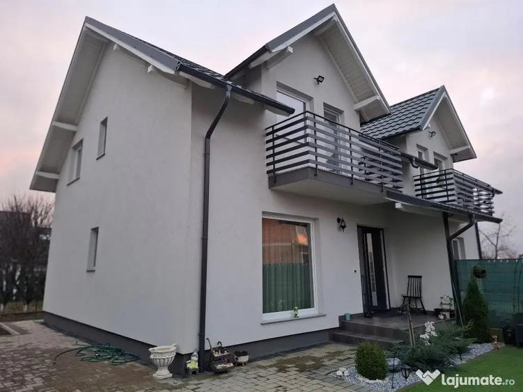 Casă cu 4 camere cu Teren 200 Mp în Burdujeni